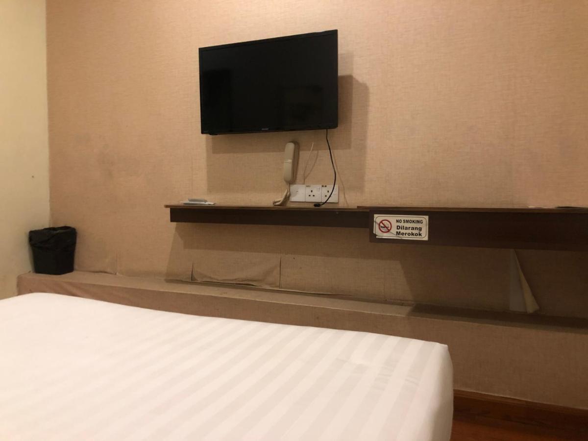 Super Oyo 90668 Joy Inn Miri Ngoại thất bức ảnh