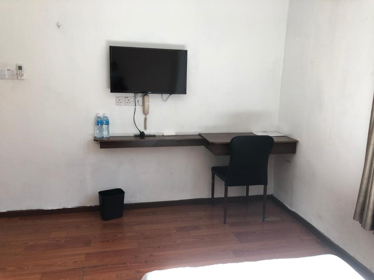 Super Oyo 90668 Joy Inn Miri Ngoại thất bức ảnh